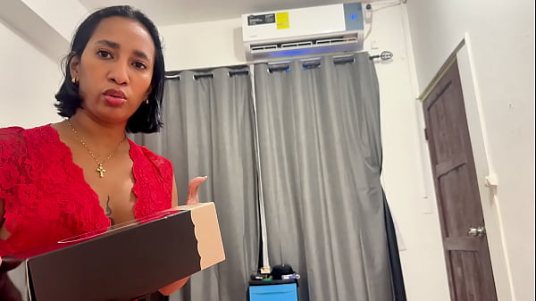 Madrasta gordinha leyne rodriguez é fodida pelo enteado safado